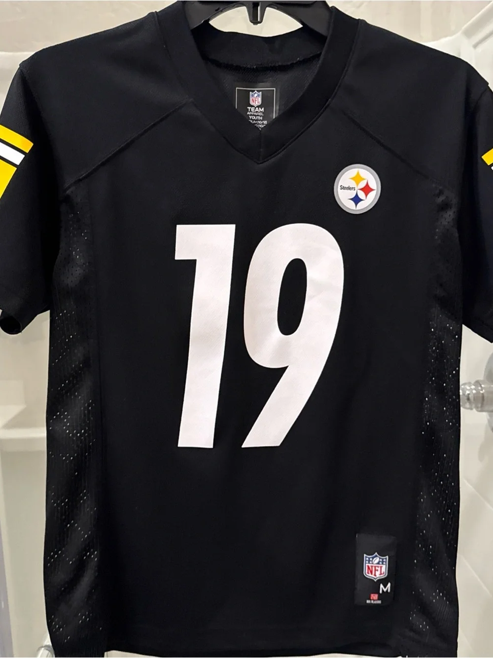 Youth  Black and Yellow Football Jersey - Smith-Schuster 19